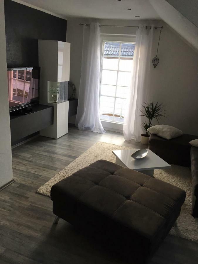 Zur Burgmauer Apartamento Welschbillig Exterior foto