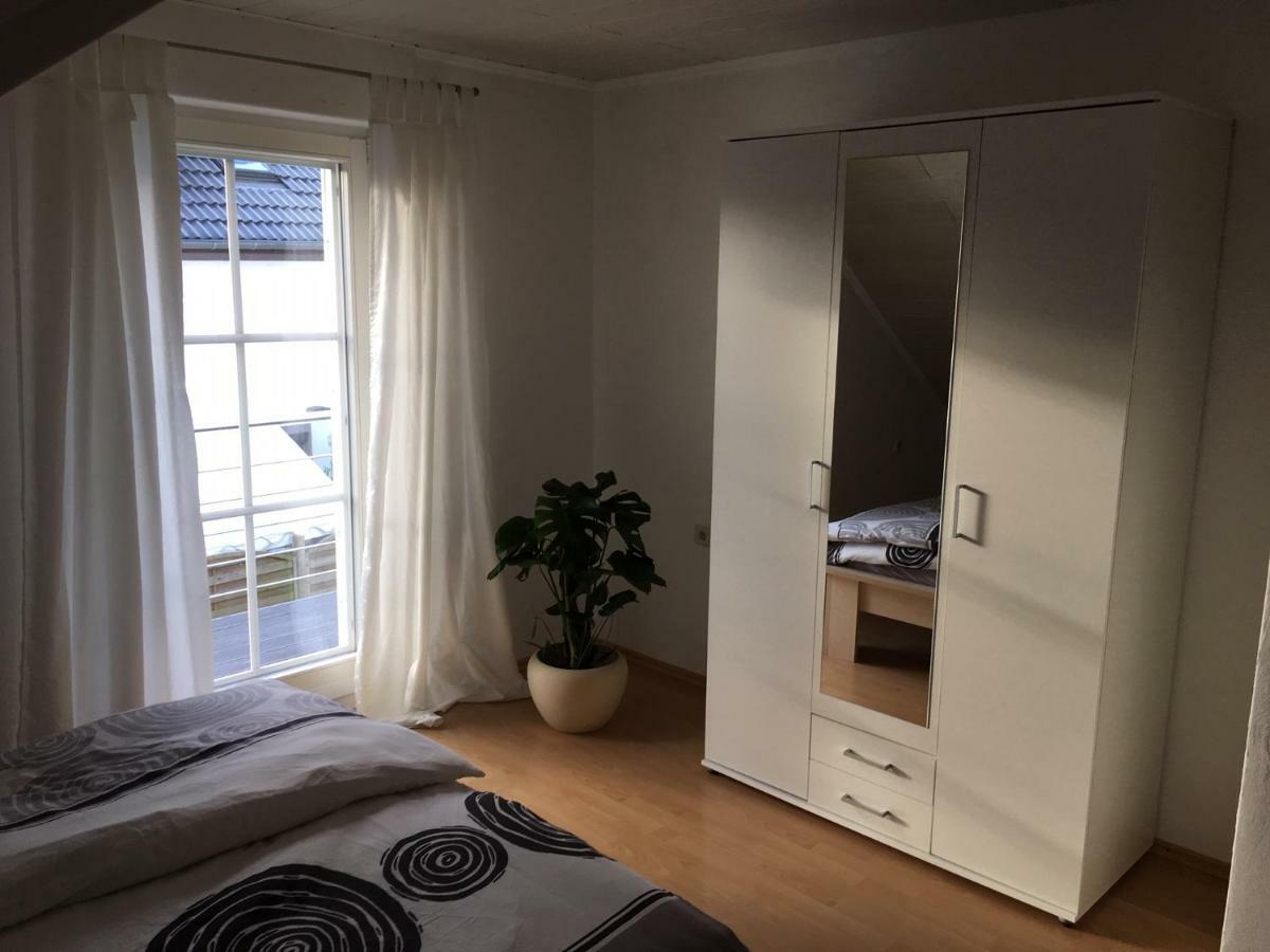 Zur Burgmauer Apartamento Welschbillig Exterior foto